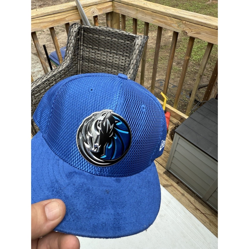 New Era Dallas Mavericks Blue Cap with Logo Patch Size 7 3/4